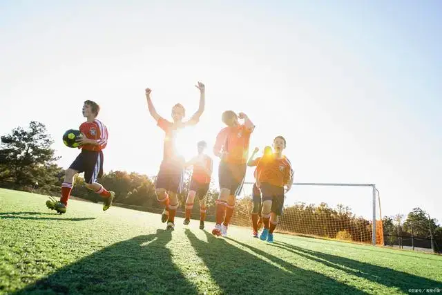 内马尔含泪告白：我曾跌入谷底！17分钟戴帽救主后寻求心理帮助