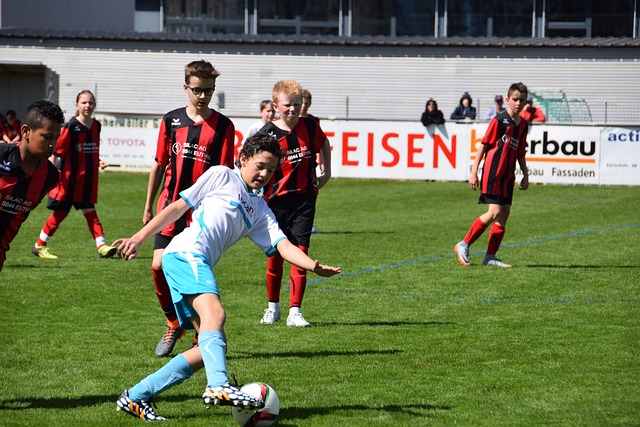 NBA官宣：76人违规罚款10万美元 恩比德赛前状态缺席却登场